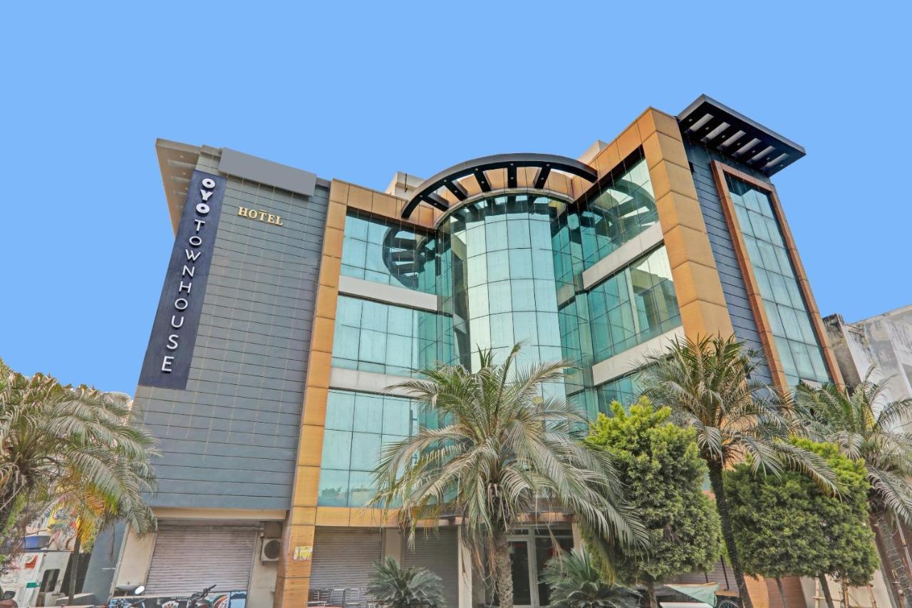 Townhouse 1150 Hotel Dayal Palace Chinhat المظهر الخارجي الصورة