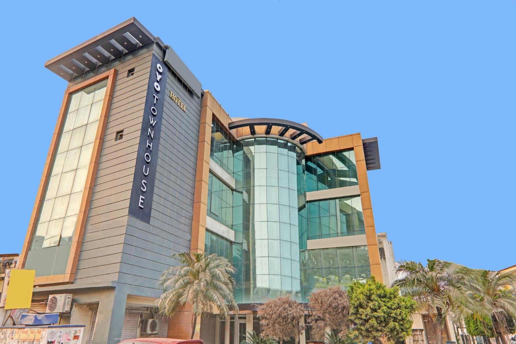 Townhouse 1150 Hotel Dayal Palace Chinhat المظهر الخارجي الصورة
