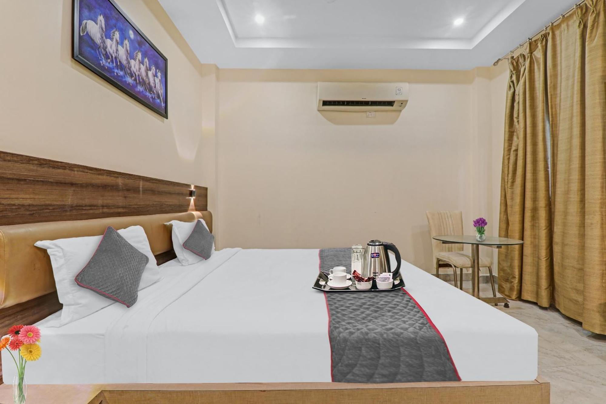 Townhouse 1150 Hotel Dayal Palace Chinhat المظهر الخارجي الصورة